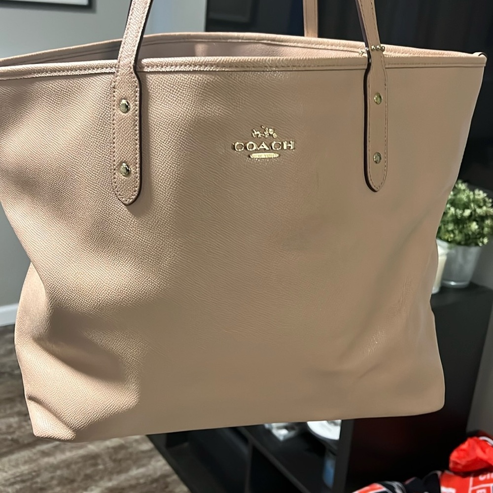 Coach tote